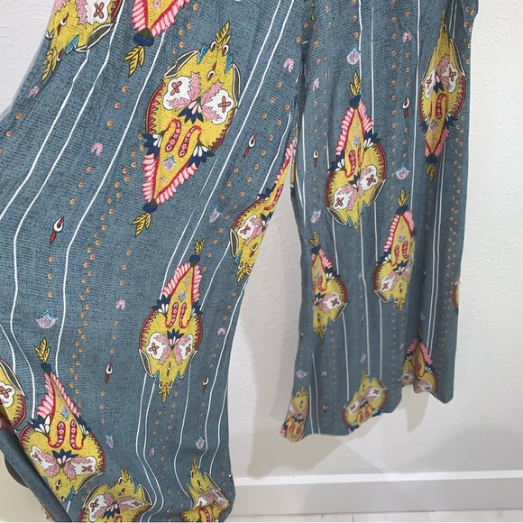 Jaase anthropology Wide‎ Leg Jumpsuit Romper Size Small rayon v neck blue print - Picture 9 of 13